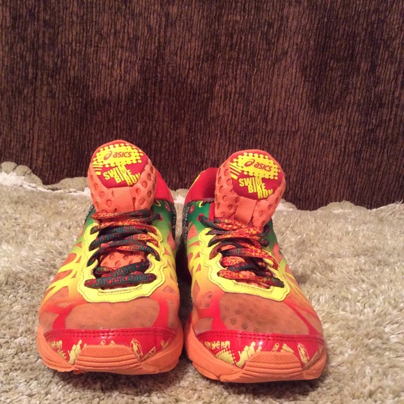 Aasics Gel Noosa Tri 9 Running Shoe Sz 7 - Picture 2 of 7